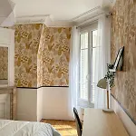 3-bedroom 15 In The Heart Of Trendy Cafes Διαμέρισμα
