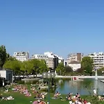 3-bedroom 15 In The Heart Of Trendy Cafes Διαμέρισμα Παρίσι