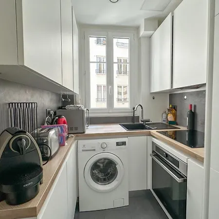 Flexliving - Magnificent Whole - Hameau Daire Paris