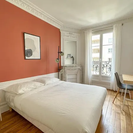 Διαμέρισμα 3-bedroom 15 In The Heart Of Trendy Cafes