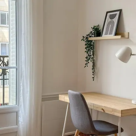 3-bedroom 15 In The Heart Of Trendy Cafes * Παρίσι